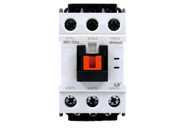 Picture of Contactor 24V AC (32A)